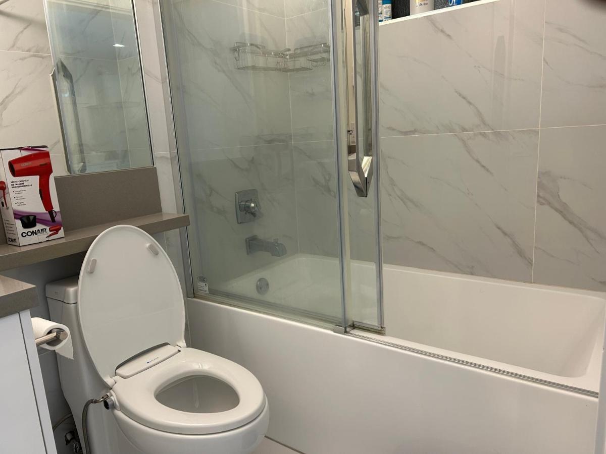 Milano Luxury Suites Vancouver Ngoại thất bức ảnh